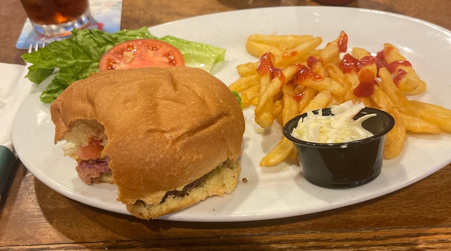 Love the cheeseburger and fries done to perfection 