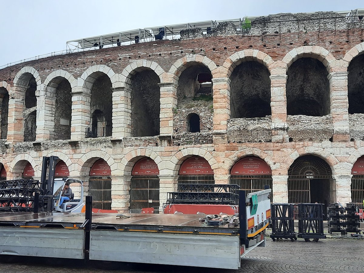 Visita guiada pela Arena de Verona - Reserve em  Brasil