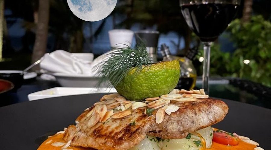 The must - see, must - do unique experience on a full moon night - experience Searenity by moon light either stay with us and enjoy a relaxed romantic evening by the sea and or come enjoy fine dining under the moon light for that special occasion.