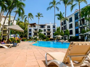 Piscine et plage