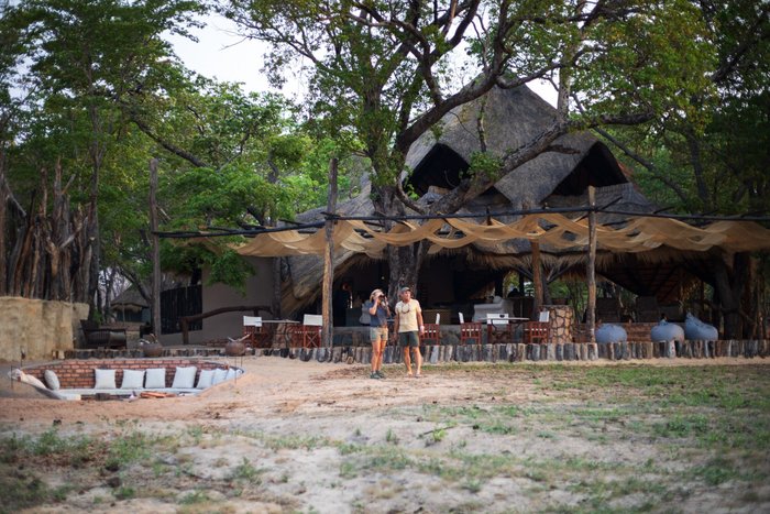 SABLE VALLEY - Updated 2023 Guest house Reviews (Hwange National Park ...