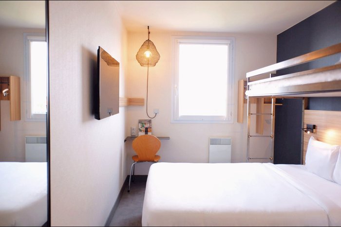 greet hotel paris nord 18è ex ibis budget