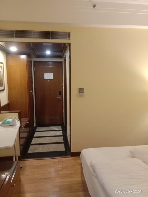 REGENTA CENTRAL KLASSIK (Ludhiana, Punjab) - Hotel Reviews, Photos ...