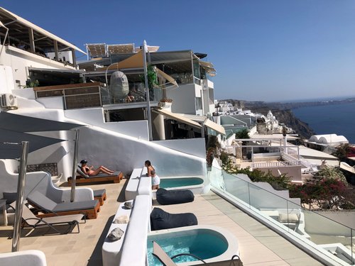 ON THE CLIFF $159 ($̶1̶7̶7̶) - Updated 2023 Prices & Hotel Reviews ...