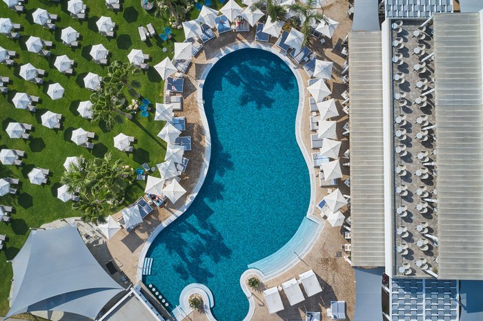 Atlantica Sea Breeze Hotel Pool: Pictures & Reviews - Tripadvisor