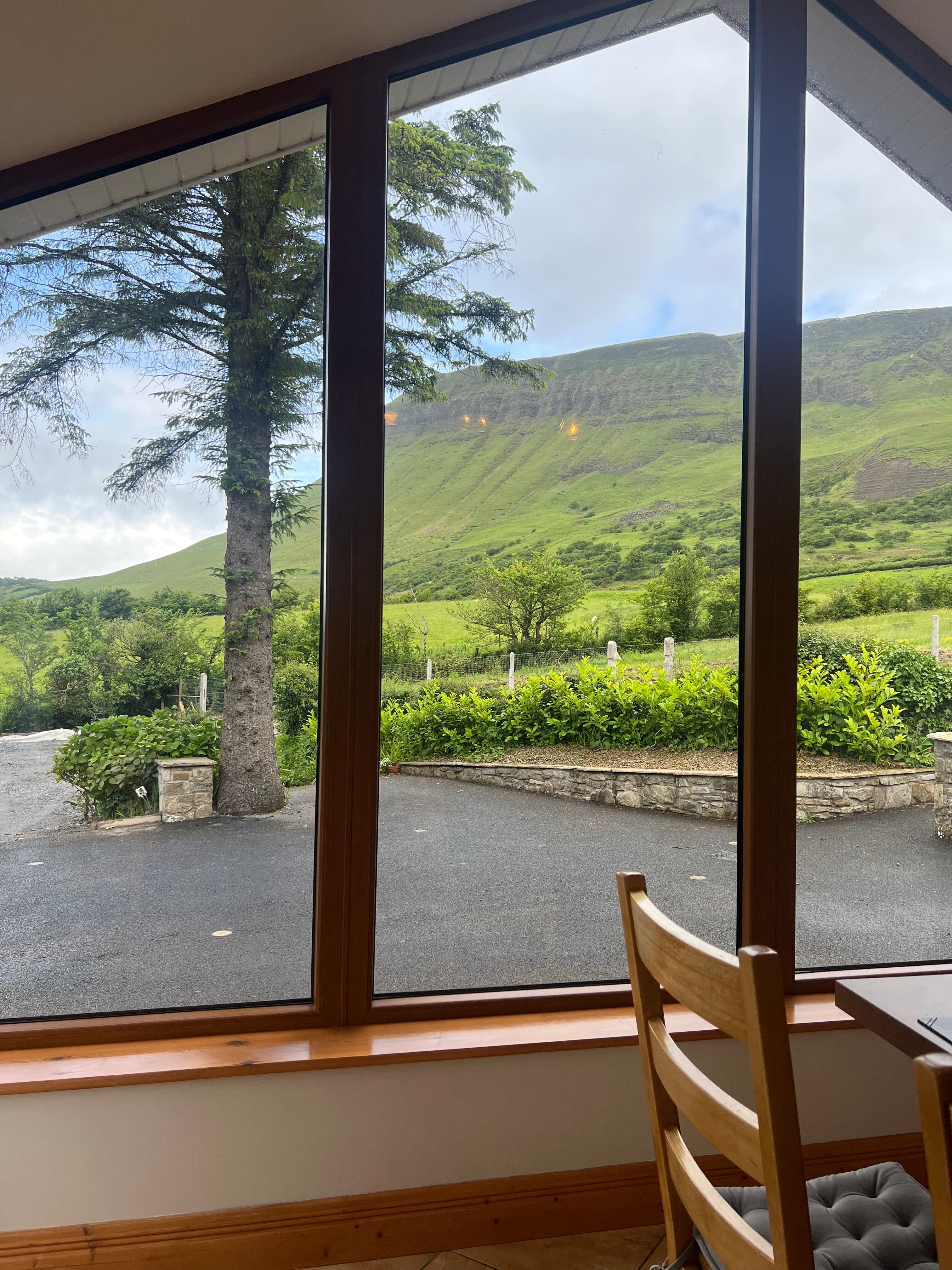 BENBULBEN FARMHOUSE B&B - Updated 2023 Prices & Reviews (Drumcliff ...