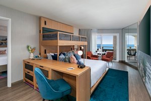 Room & Suite