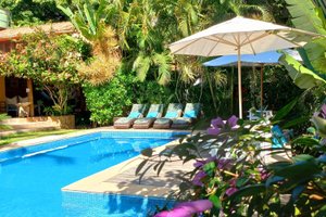 Piscina e praia