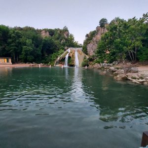 Swimming area 2 minute walk from the rental cabin 😎 