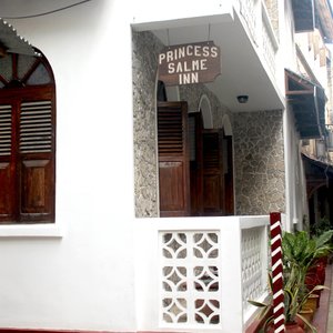 Princess Salme Inn Entrance