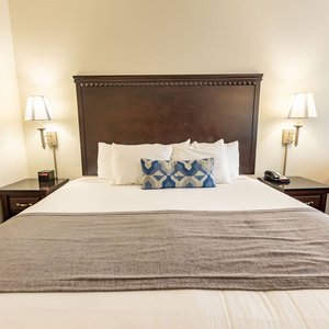 Deluxe room with King bed