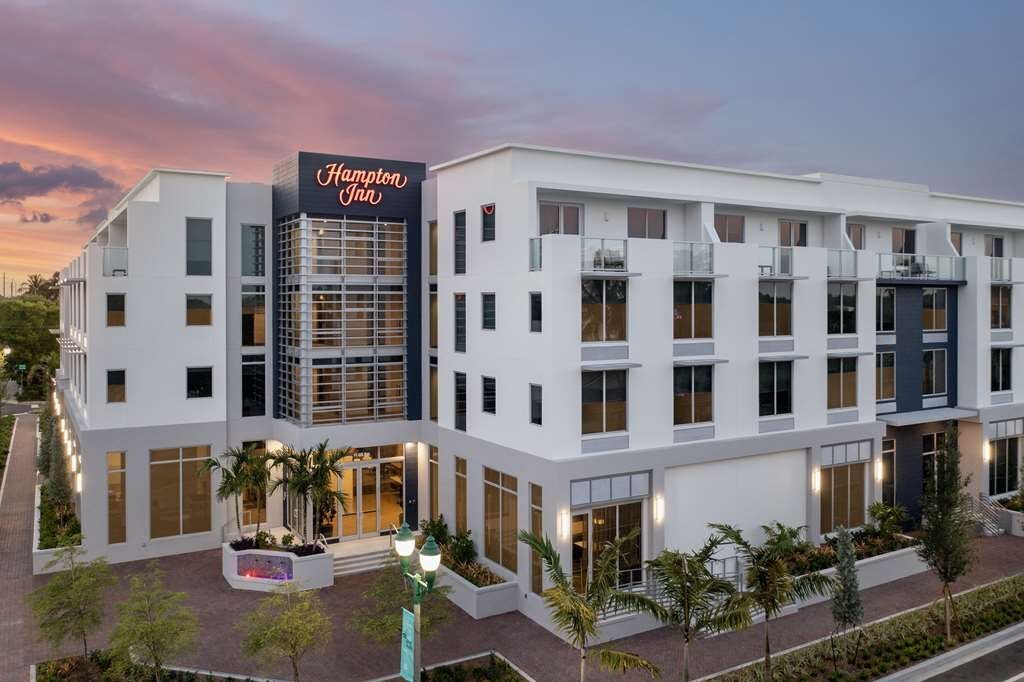 HAMPTON INN DELRAY BEACH 150 (̶1̶6̶7̶) Updated 2023 Prices & Hotel