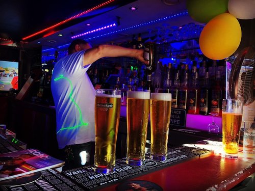 THE 10 BEST Paris Gay Clubs & Bars (Updated 2023) - Tripadvisor