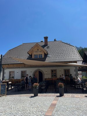 Подъем на машине на Kranjska Gora Словения