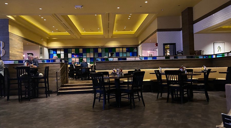 Broadway Burger Bar