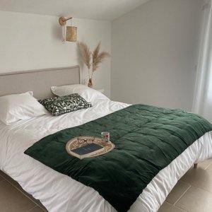 Chambre spacieuse avec lit 160