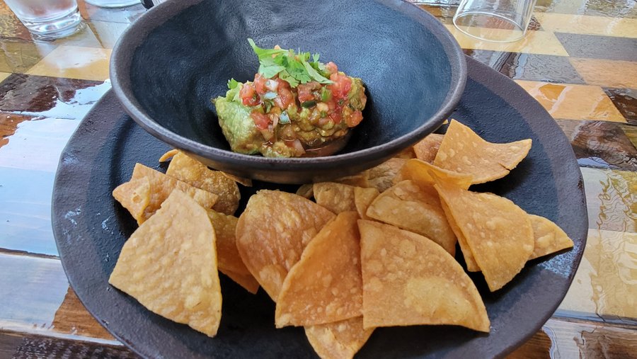 Nachos and Guac