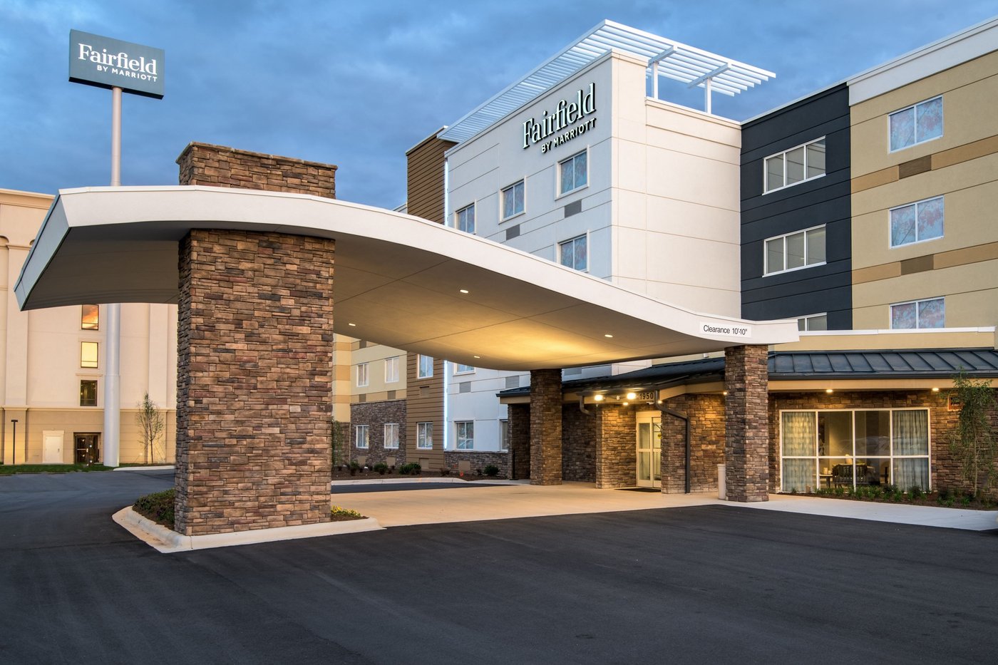 FAIRFIELD INN & SUITES HICKORY $119 ($̶1̶7̶2̶) - Updated 2023 Prices ...