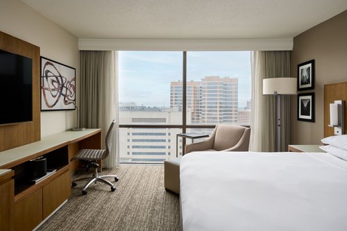 HOUSTON MARRIOTT MEDICAL CENTER/MUSEUM DISTRICT $188 ($̶2̶1̶1̶ ...