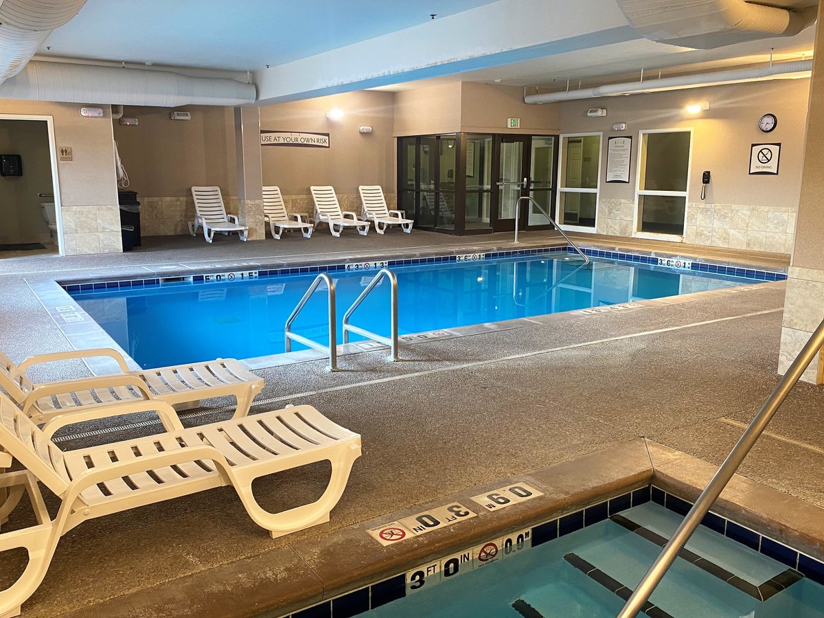 Staybridge Suites Great Falls, an IHG Hotel Pool Pictures & Reviews ...