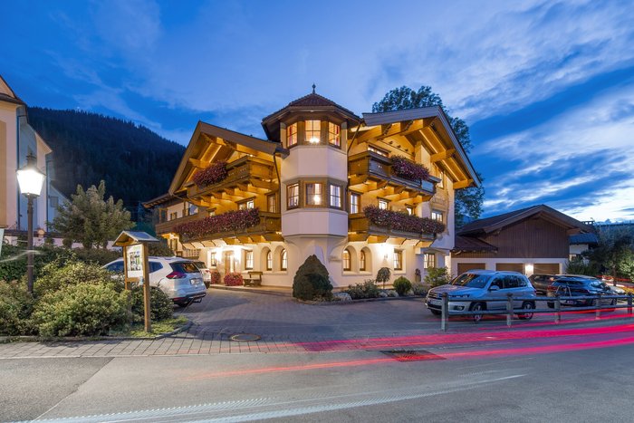 GÄESTEHAUS BRANTLHOF - Prices & Hotel Reviews (Going, Austria)