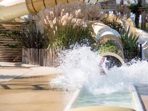 Piscine et plage