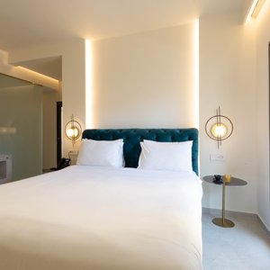 Premium suite 