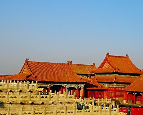 Forbidden City, Parks in Chinese Capital Reopen to Public