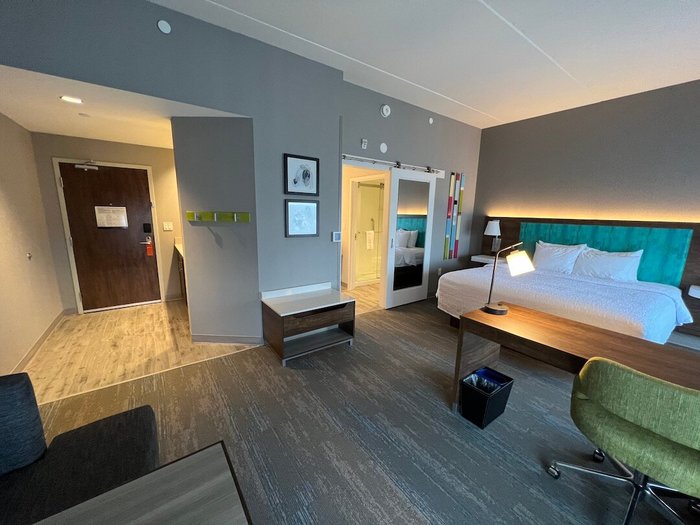 Hampton Inn by Hilton Kingston - UPDATED 2024 Prices, Reviews & Photos