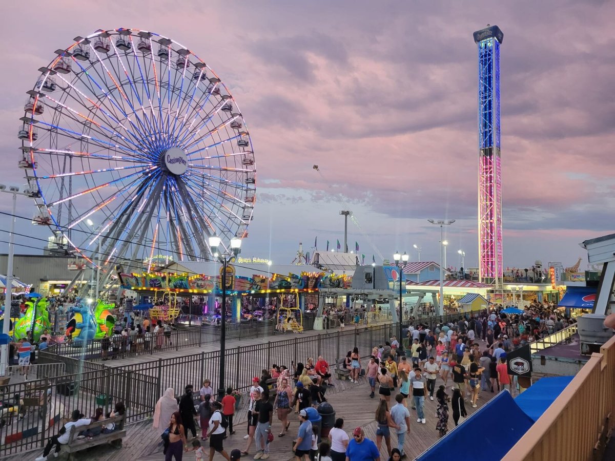 AZTEC OCEAN RESORT - Prices & Hotel Reviews - Seaside Heights, NJ