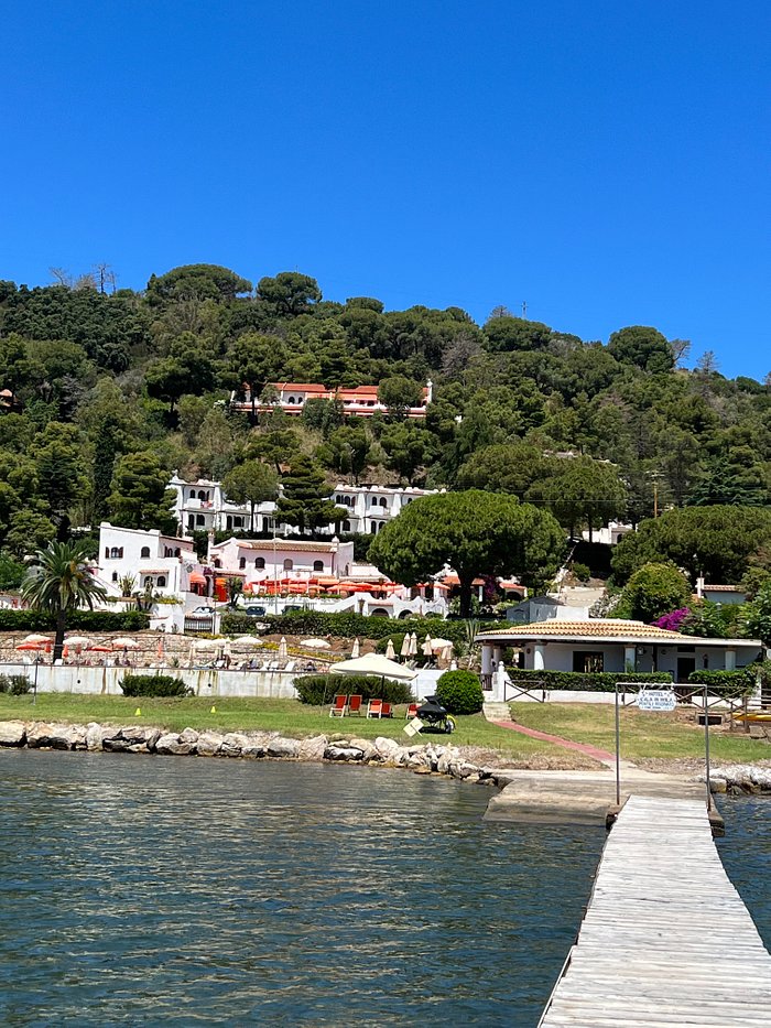HOTEL RESIDENCE CALA DI MOLA - Prices & Reviews (Porto Azzurro, Italy)