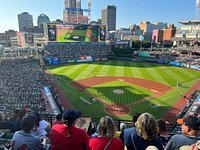 CLEVELAND INDIANS TEAM SHOP - 11 Photos - 2401 Ontario St