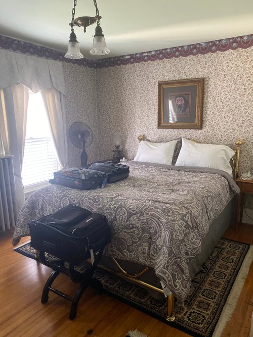 HOLIDAE HOUSE BED & BREAKFAST $140 ($̶1̶5̶4̶) - Updated 2023 Prices ...