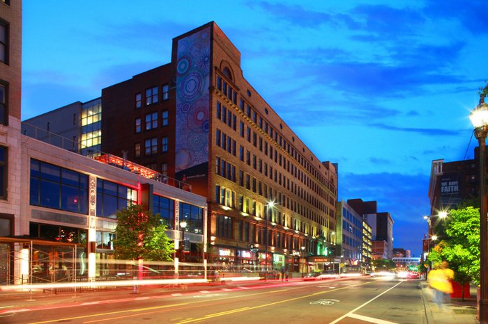 RESIDENCE INN CLEVELAND DOWNTOWN $160 ($̶1̶9̶9̶) - Updated 2023 Prices ...