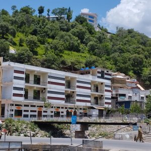 The option in Bagh for tourists and visitors.