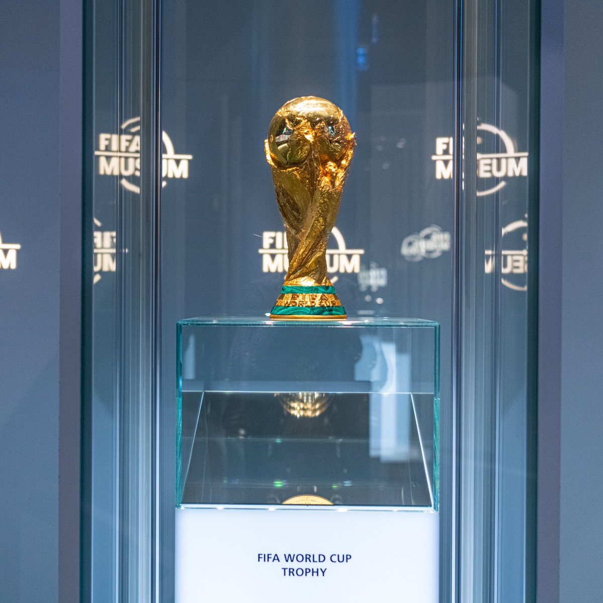 Football League Cup Trophy - National Football Museum