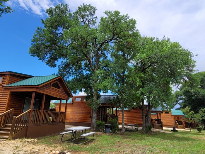 Pipe Creek Texas Cabins