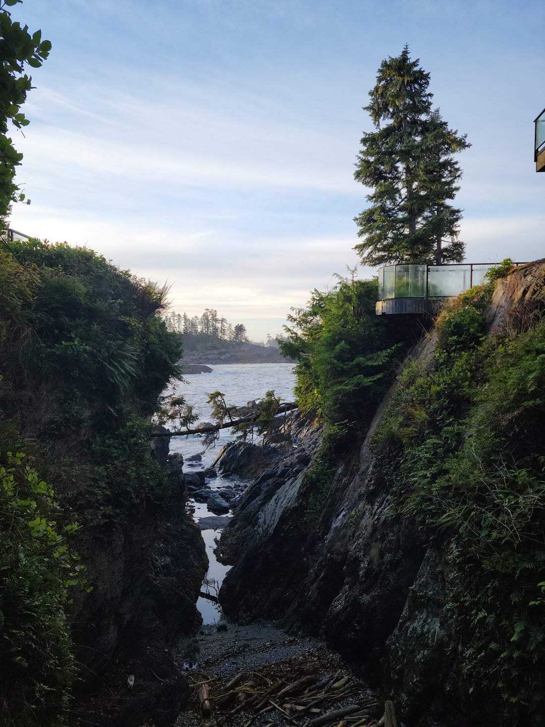 Black Rock Oceanfront Resort, Ucluelet • Freedom Destinations