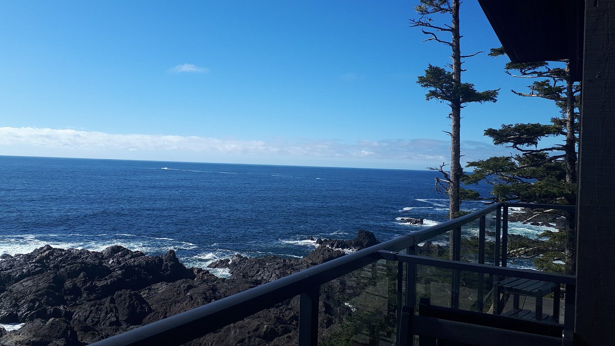 Black Rock Oceanfront Resort, Ucluelet • Freedom Destinations