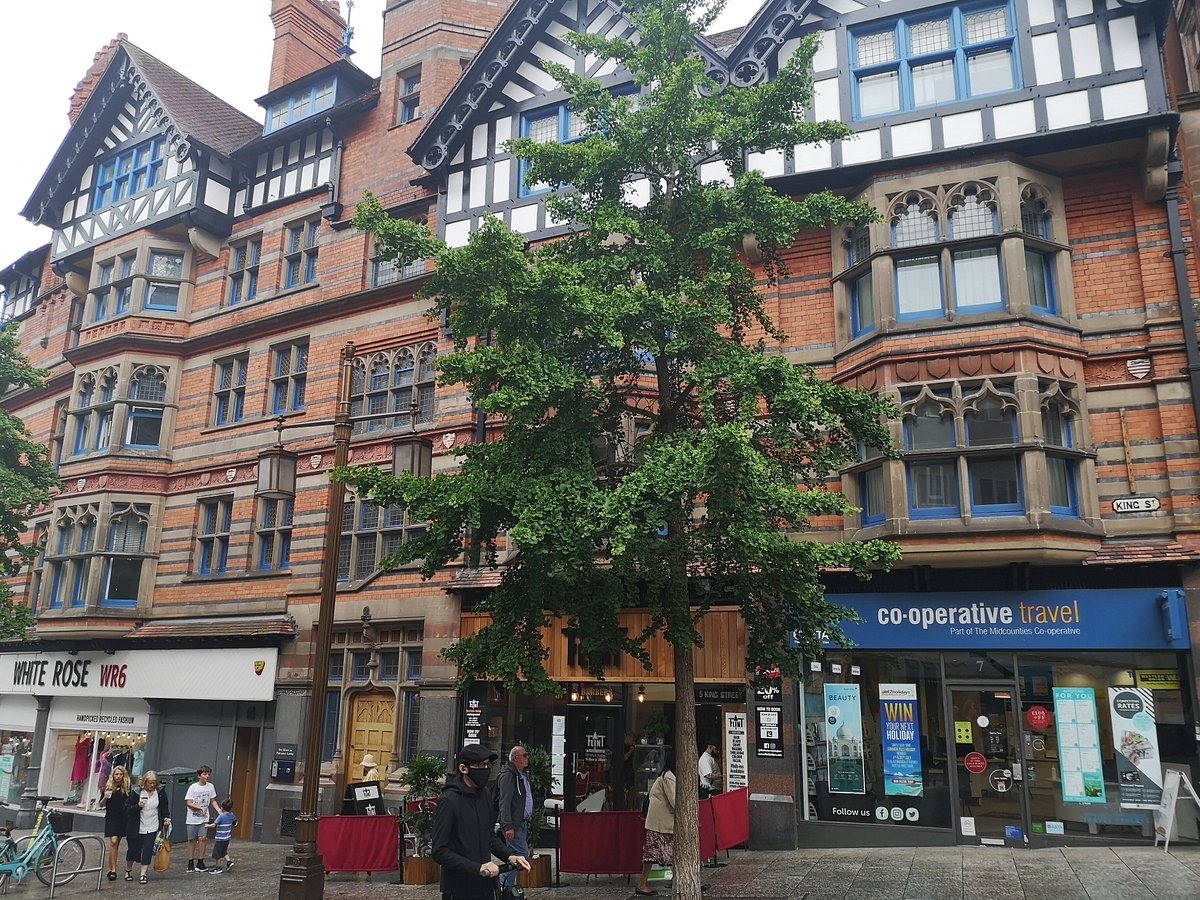 Nutty Nottingham Walking Tour - All You Need to Know BEFORE You Go (2024)