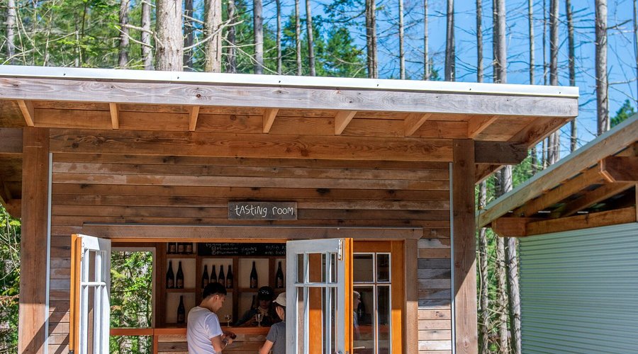 Tasting room