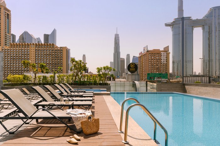 Sonder Downtown Towers Pool: Pictures & Reviews - Tripadvisor