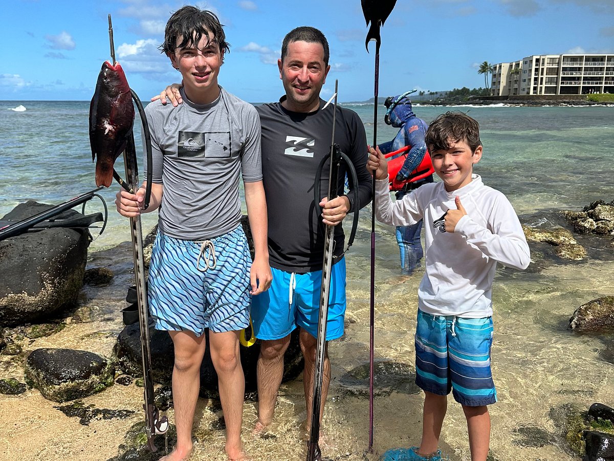 Hawaiian Reef Spear Fishing Lesson for Beginners 2024 - Kauai