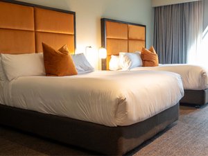 Room & Suite