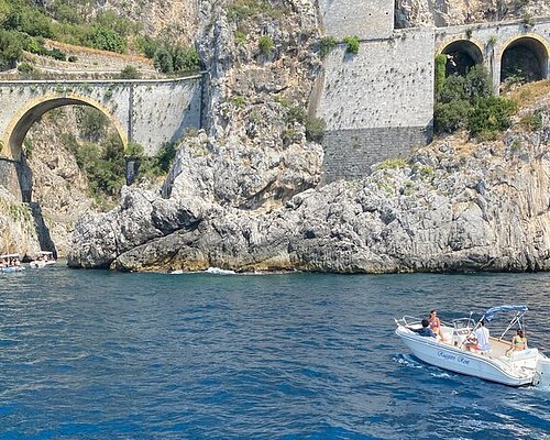 tours of tuscany and amalfi coast