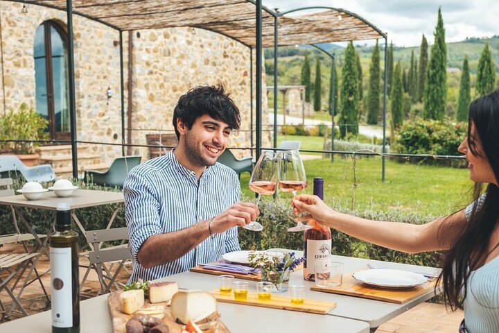 I MIGLIORI 10 Tour dei vini e degustazioni a Arezzo 2024