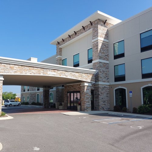 Holiday Inn Express & Suites Gulf Breeze - Pensacola Area, an IHG Hotel image
