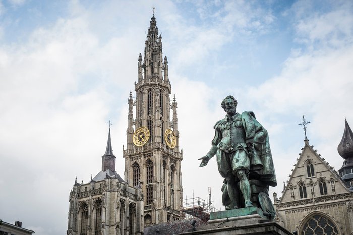 Groenplaats en Amberes © Kris Jacobs