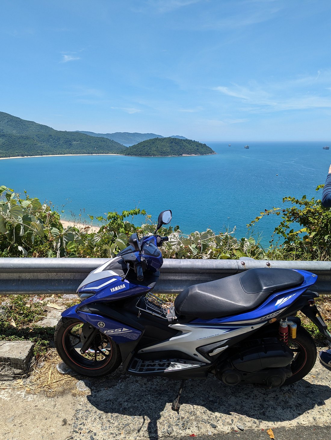 thuê xe đi Bà Nà Hills