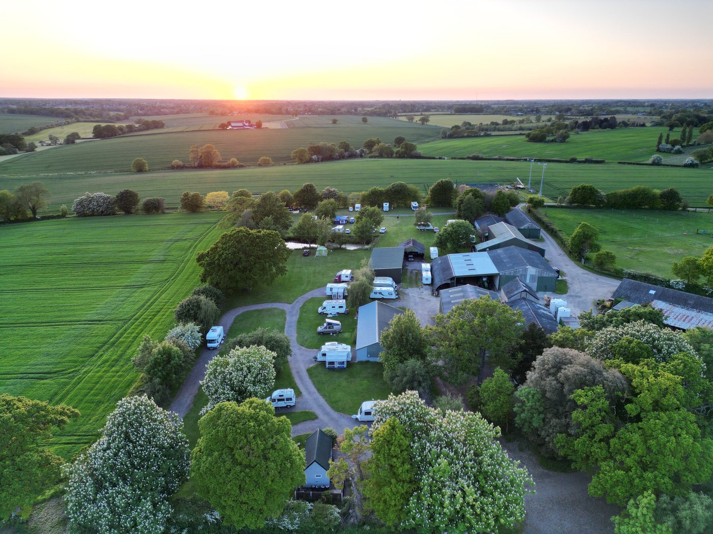 GRANGE FARM CAMPSITE - Campground Reviews (Thorpe le Soken, Essex)